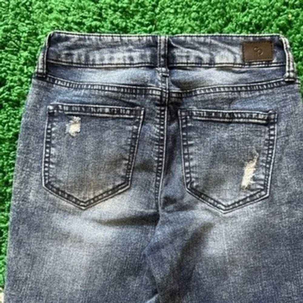 Celebrity Pink Womens Jeans Size 3 26‎ Mid Rise Skinny Distressed Blue Denim